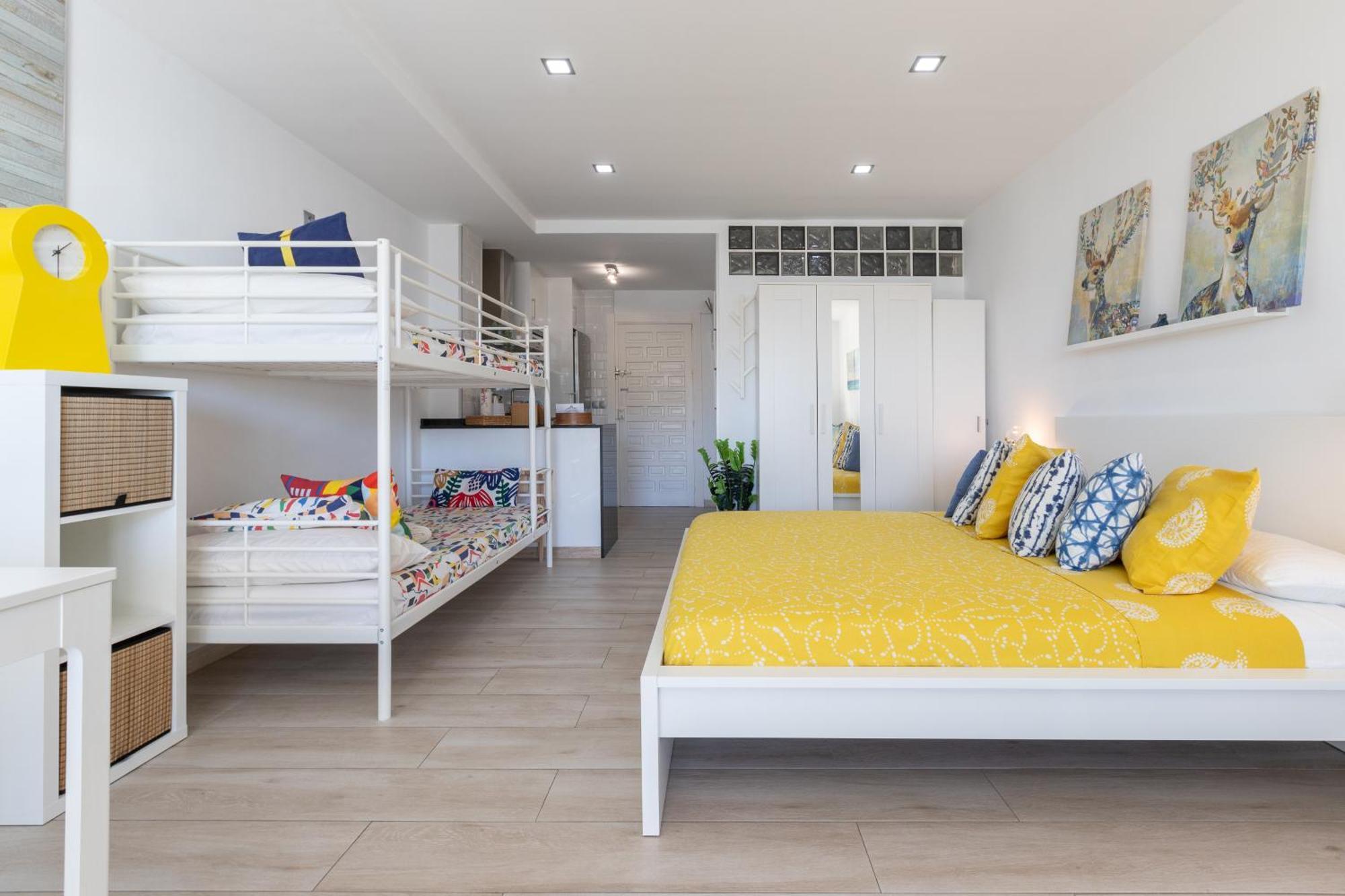 בנאלמדנה Apartamento Costa Del Sol מראה חיצוני תמונה